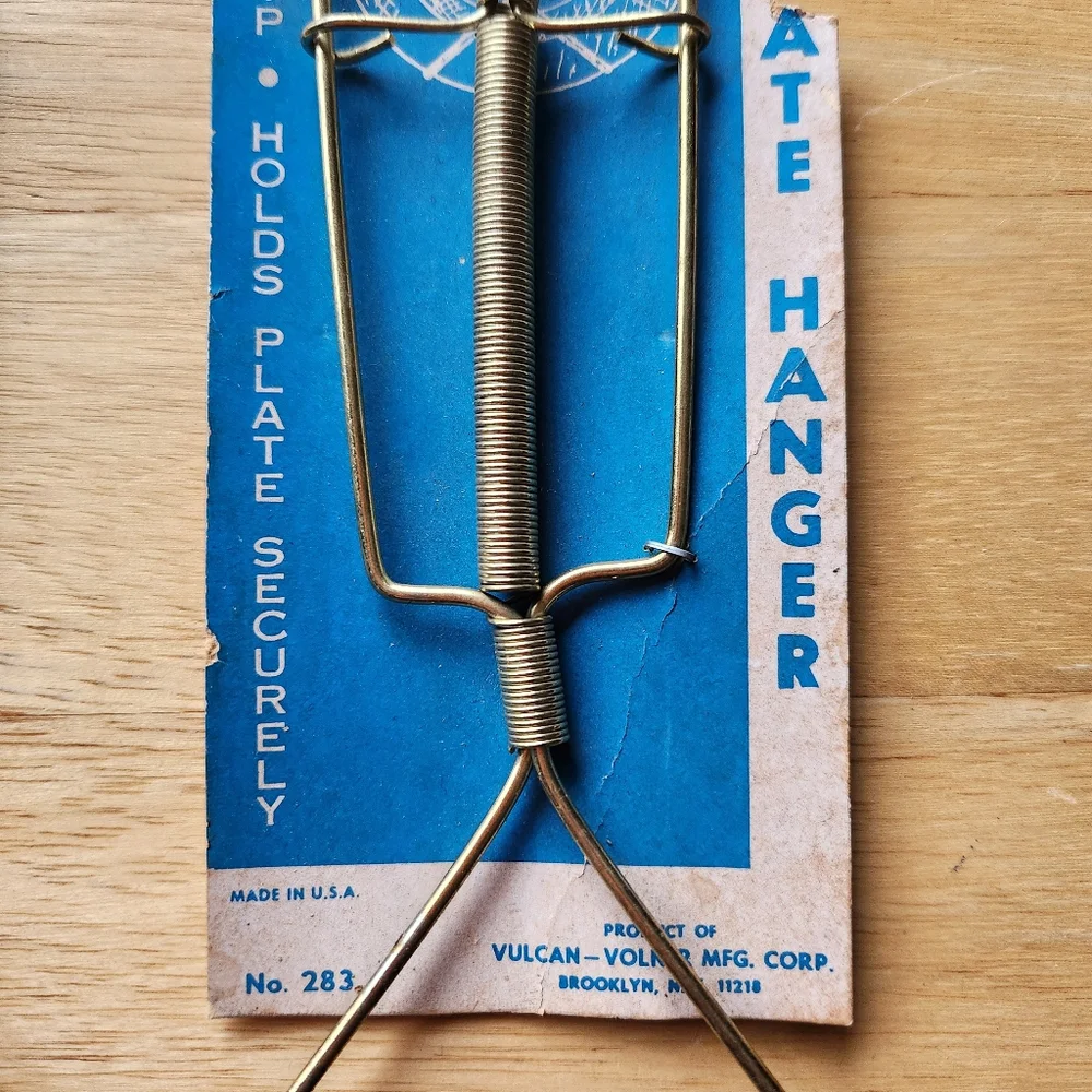 Lot of 3 Vintage Plate Hangers